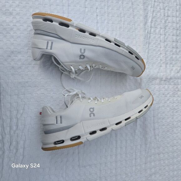ON Cloudnova Form 2 white Men’s running sneakers athletic shoes size 11 main image 4